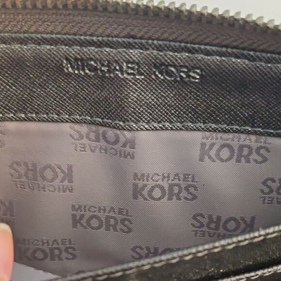Michael Kors Dark Brown Logo Wallet - Picture 13 of 14